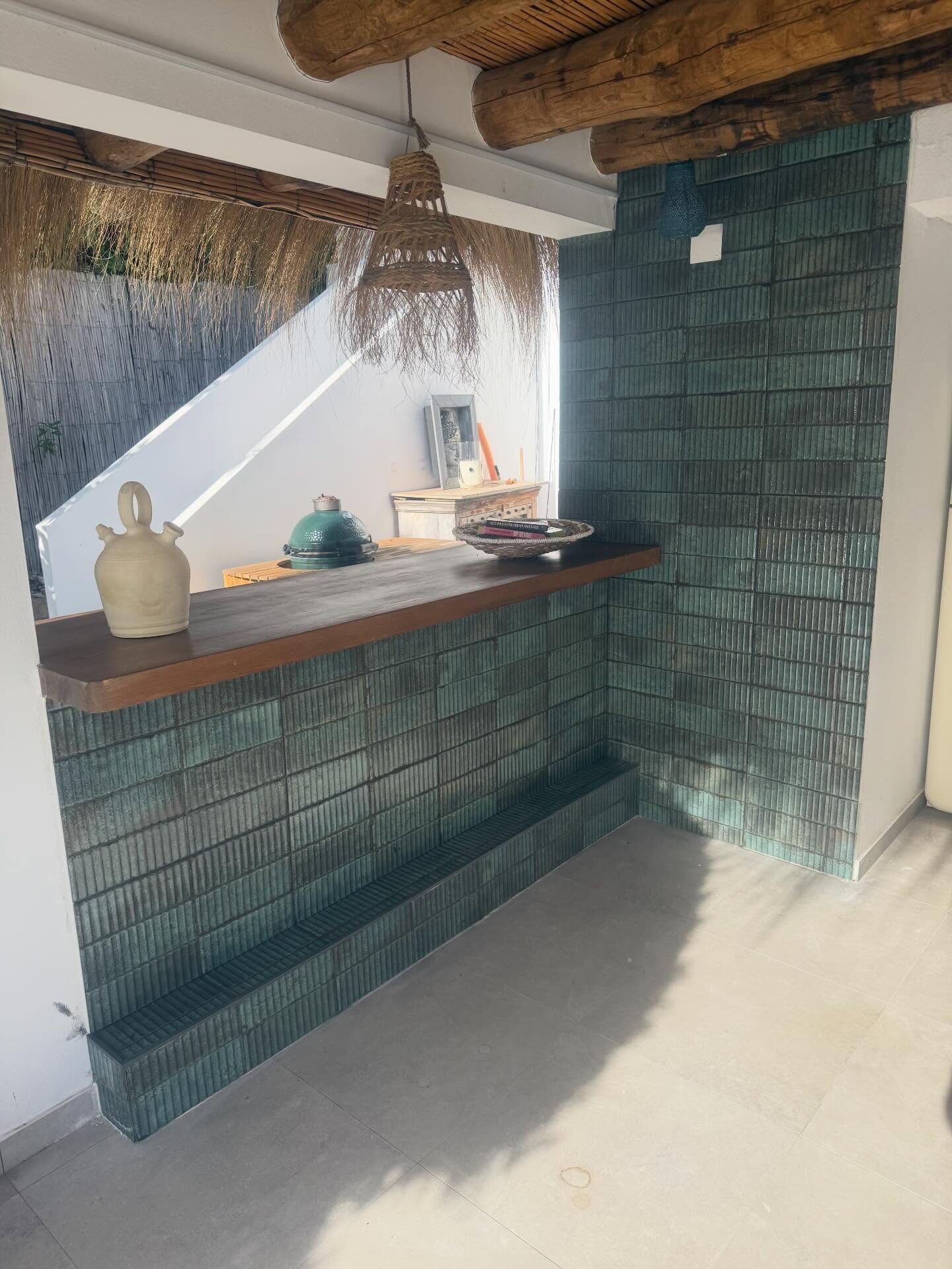 Buitenbar tegelwerk 1 – JM Renovations Javea